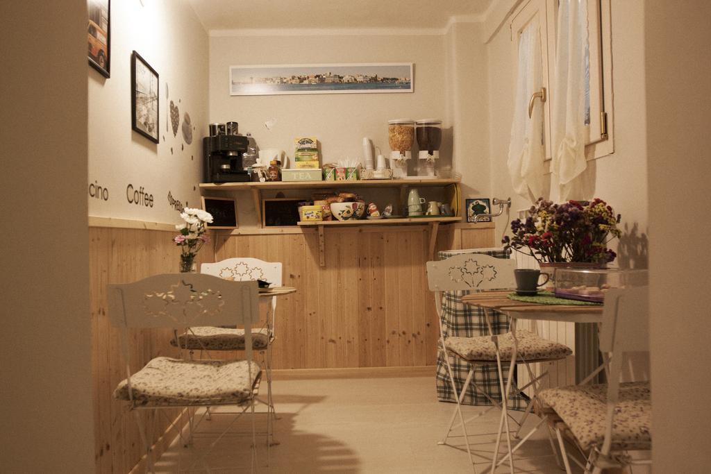 Palazzo 900 Bed & Breakfast Brindisi Exterior photo